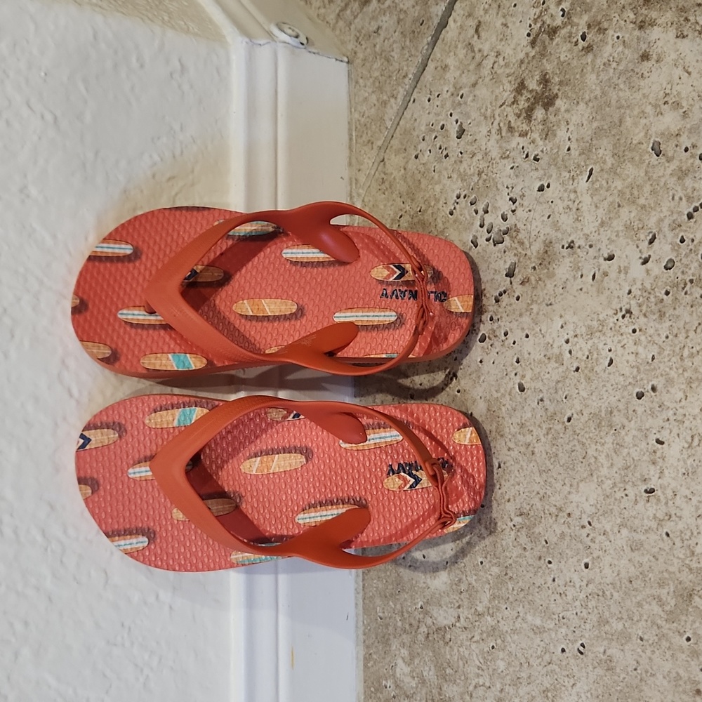 Children's sandals Old Navy Size 11